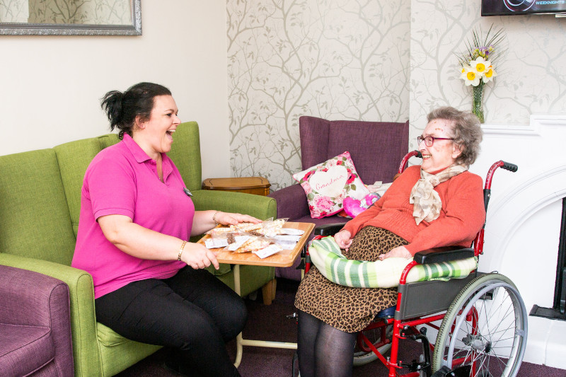 Care Home Jobs - Working with residents 1-2-1